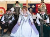 queen-courtiers